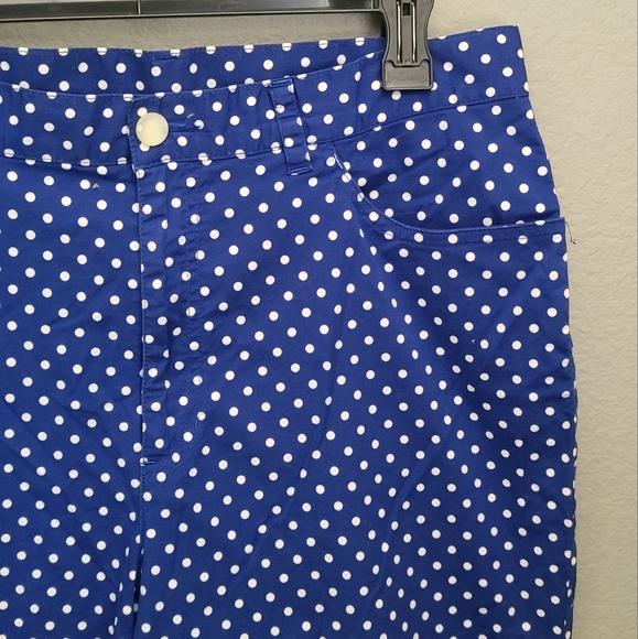 Ralph Lauren Womens Polka Dot Blue and Whit Cropped Chino Capri Pants - Picture 5 of 7